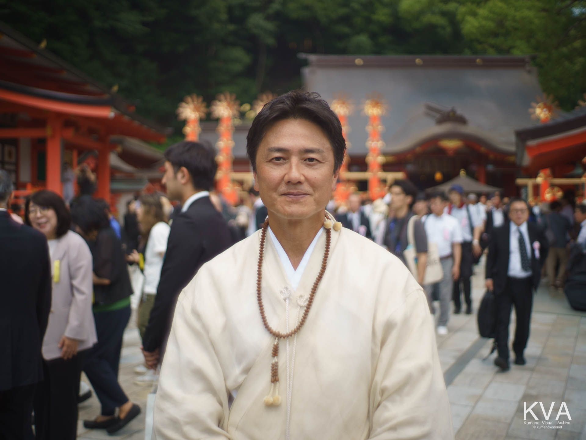 俳優の原田龍二 氏 那智の扇祭り 熊野那智大社境内にて
